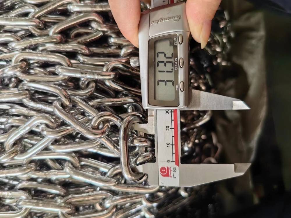 Digital calipers measuring stainless marine chain